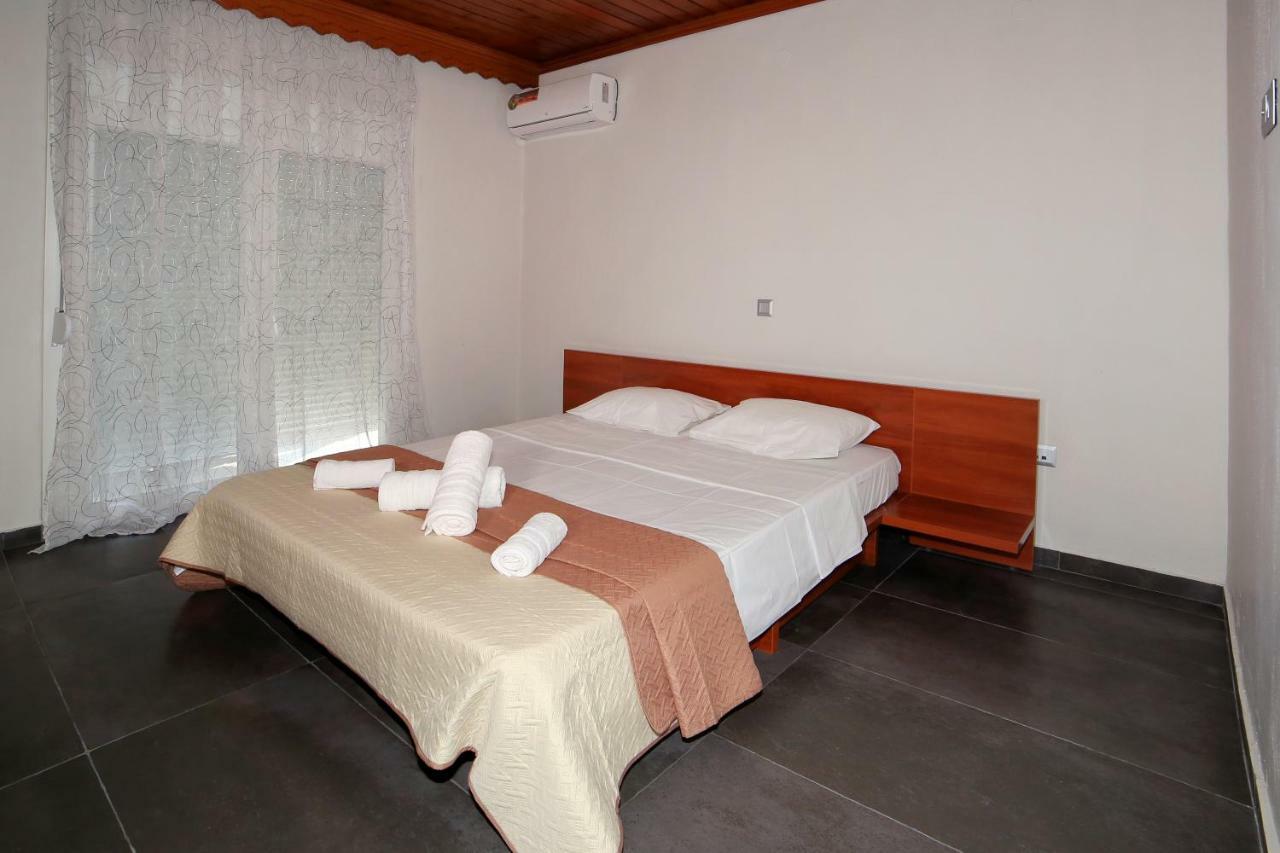 House Loana Villa Neos Marmaras Ngoại thất bức ảnh